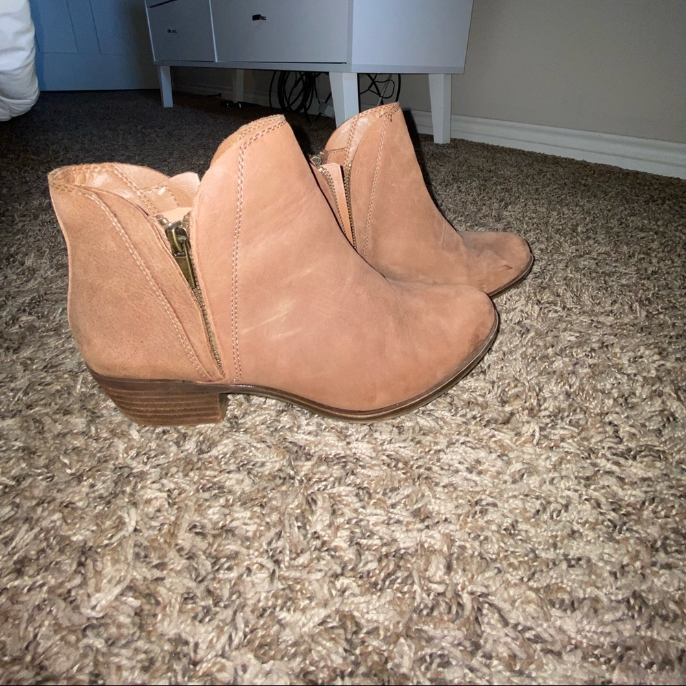 Lucky brand ankle booties size 9!! Only worn a handful of times.